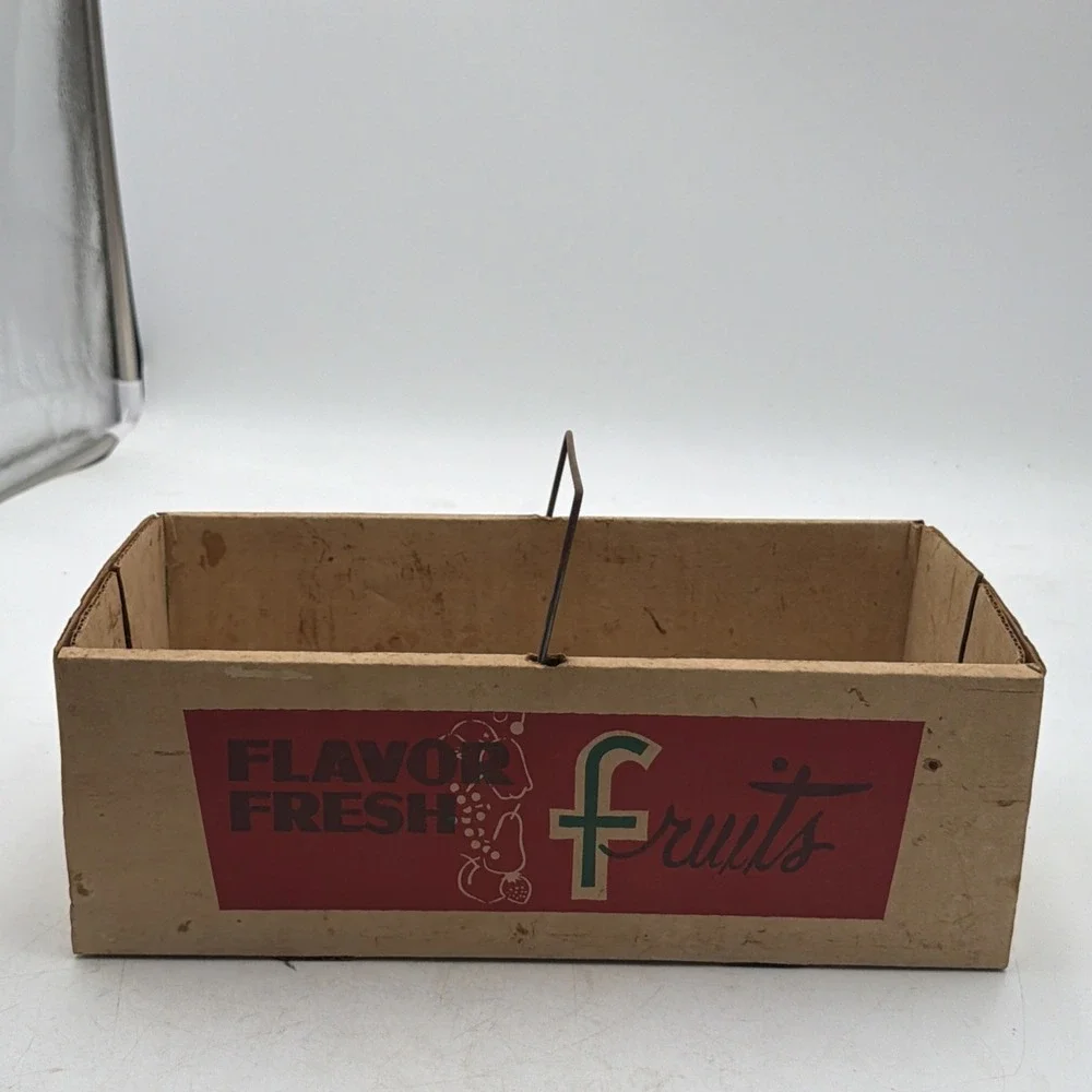 Vintage Cardboard Flavor Fresh Fruit PRODUCE BOX Basket Metal Handle Bedford Ky